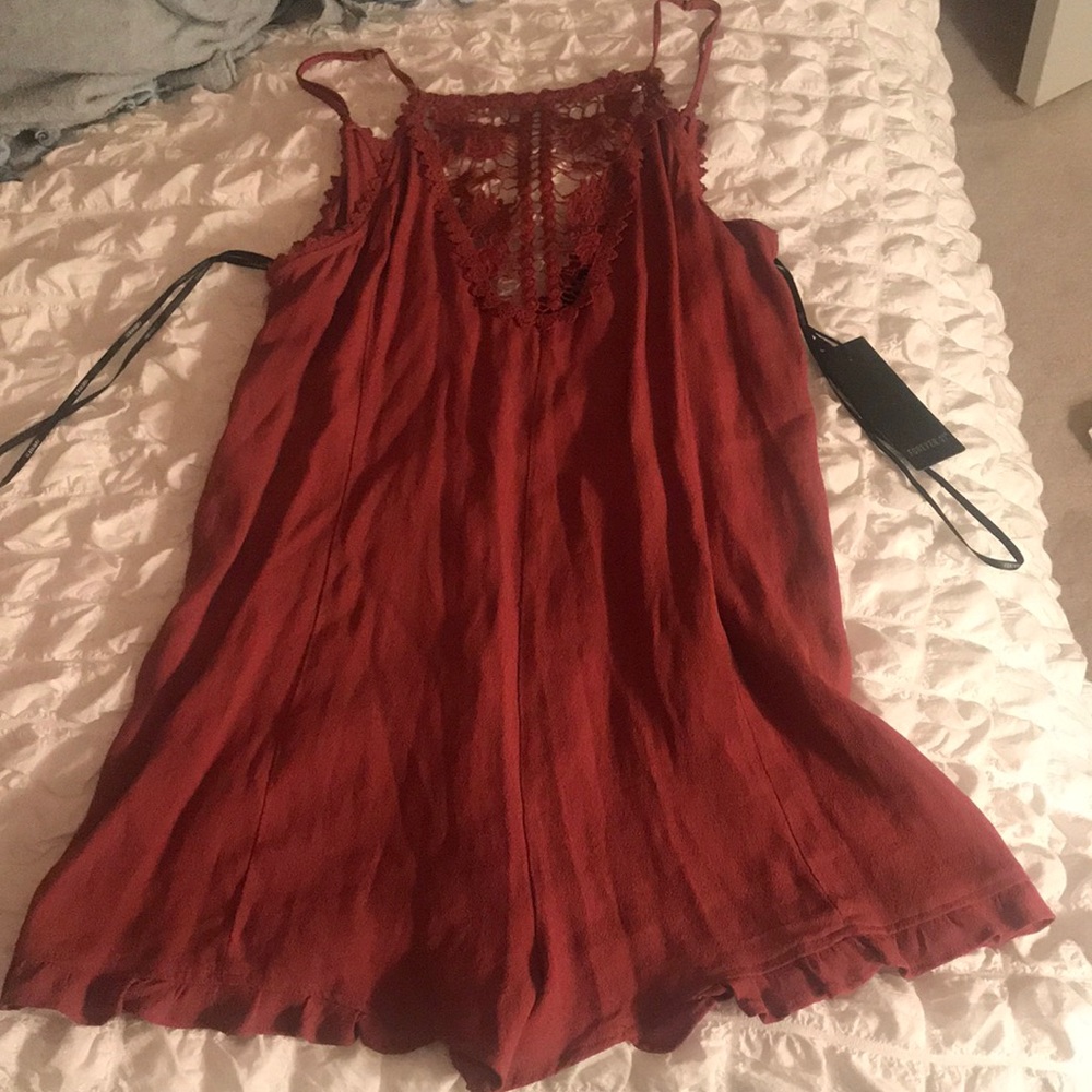 Forever21 rust colored romper NWT